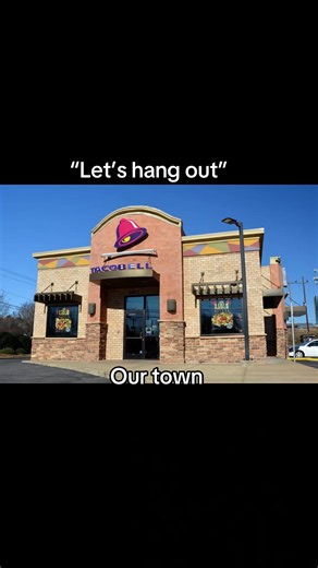 Likeee… let’s hang at the Walmart lmao #dubistgutgenug #gutgenug #fyp #bestfriends #smalltown
