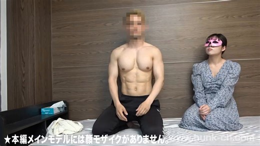 ４月１７日(金)発売『CRUISING イケメンハンター!! vol.47』の予約販売がまもなく終了！定価の３０%オフで買えるのは、(定価  8,800円 ⏩️予約価格  6,160円)あと４日‼️  ４／１６(木)  まで！出演人気モデルの生写真やGポイント２倍など特典が満載!!😀お見逃しなく!!