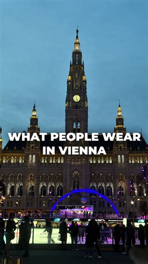 EVELYNE | FASHION, INTERVIEWS & LIFESTYLE on Instagram: "stylish @juliet ! Comment SHOP to get links to this outfit✨ #whatpeoplearewearing #outfitinspiration #fashiongram #streetinterview"