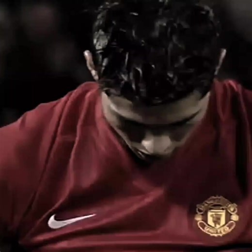 يقائد العياله 🔥💗#ronaldo #اغاني_مسرعه💥 #تصميم_فيديوهات🎶🎤🎬 #الشعب_الصيني_ماله_حل😂😂 #fyp