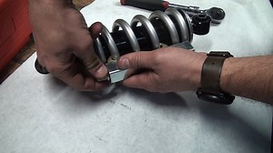 Watch How to use ALPHA MOTO motorcycle coil spring compressor on Amazon Live