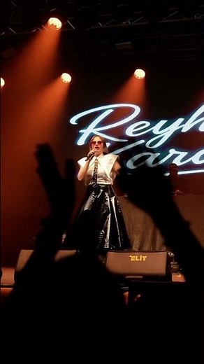Reyhan Karaca “sevdik sevdalandık” ile İzmir Sahnesinde…