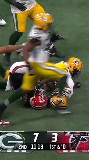 252K views · 5K reactions | Bijan Robinson is just scratching the surface with these jukes  | NFL | Facebook