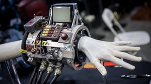 A Realistically Stylized Fallout Pip-Boy 1.0 Prototype