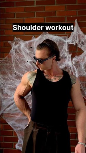 Rest between sets: 30 seconds. Rest between exercises: 1–2 minutes