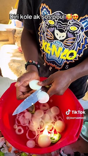 #creatorsearchinsights Diri kole ak Sòs Poul Today we’re making a true Sunday classic: rice and red beans (riz collé) with chicken sauce, served with boiled plantains 🍚🍗🍌 This beloved dish has deep roots in Haitian history and family traditions. Rice and red beans, grown and enjoyed for generations, became a staple because they are both nourishing and accessible. “Riz collé,” cooked together in one pot with herbs and spices, represents unity — everything blending perfectly to create a rich, a