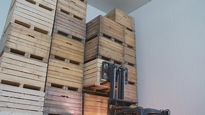 Loading Loader Large Boxes Apples Storage Stock Footage Video (100% Royalty-free) 1029627224 | Shutterstock