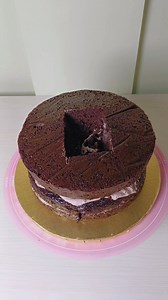 Simple Birthday Cake! 7th birthday! | Cook and Bake by Lea T.