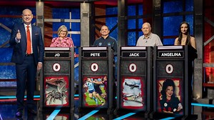 Hard Quiz: S11 Episode 8 Highgate Cemetery, Psychedelics, Die Hard & Kelly Clarkson