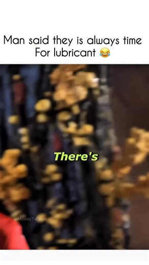 Interestingclips111 on Instagram: "Evolution (2001) A meteor crashes into the Arizona desert, releasing rapidly evolving alien organisms that threaten to overrun Earth. Two community college professors, Ira Kane and Harry Block, discover the extraterrestrial life forms and study their astonishing rate of evolution. When the military takes over the site and chaos erupts, Ira, Harry, aspiring firefighter Wayne, and Dr. Allison Reed team up to stop the alien threat before it wipes out humanity. The