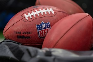 Ex-Eagles coach returns to NFL after years in college