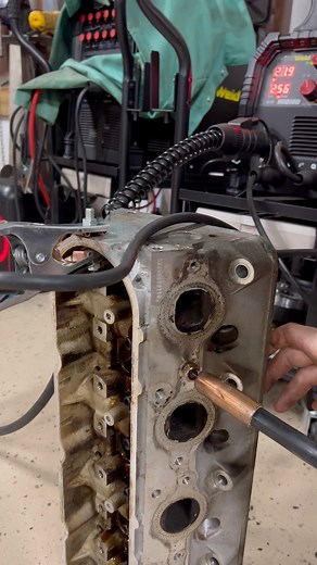 3.2K views · 60 reactions | How to remove a broken bolt out of YOUR aluminum cylinder head浪 #welding #mechanic #howto #techtip #automotive #car #truck #lsx #turbols #lsswap #squarebody #obschevy #gmt800 #silverado #suburban #influencer #trending #dragrace #holleyperformance #primeweld #mig #bolt #cylinderhead #fyp #mullet #boosted #help | Jacob Duhe | Facebook