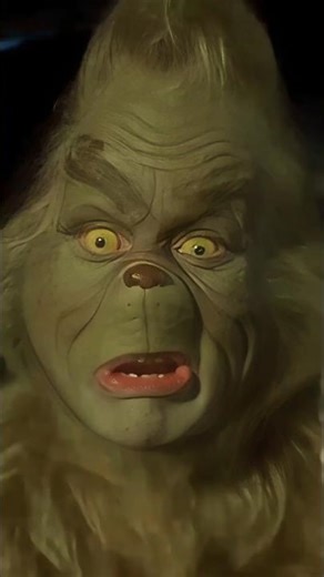 How the Grinch Stole Christmas: Jim Carrey Endured 8 Hours of Makeup on Day One 😳🎄 #TheGrinch