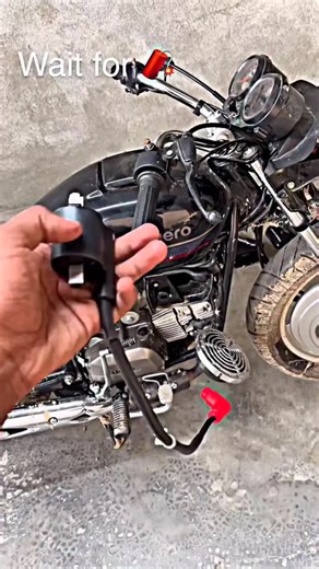 ⚠️ Splender ⚠️ on Instagram: "Silencer❌ bomb ✅ @_splender_modified . . . #viral #reels #splender➡️ #explore #video #reelitfeelit #viralreels #new #instagram #repost #bike #modifiye #delhi #punjab #chandigarh #jatt #jaipur #jattmind⚠️ #lifestyle"