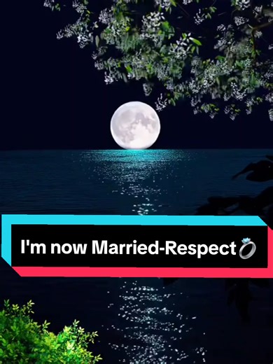 “Nasi Nabali” was composed by Mayaula Mayoni and first recorded by the iconic Congolese singer Tshala Muana. It appears on her 1985 album Soukous Siren. The song explores a woman’s pride at having married - she shows off her ring and asks former suitors to back off. With its infectious rumba rhythm and empowering lyrics, it became a beloved classic across Lingala-speaking regions. There are several renditions, including modern live versions and a recorded duet featuring Meje 30. The song remains