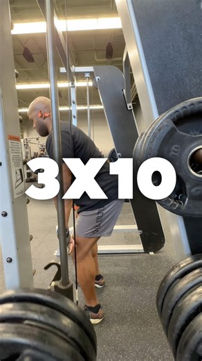 Smith Machine deadlift fixes lower back pain fast #backrelief #gym #workout