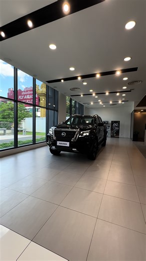 2025 Nissan Navara 4x4 Pickup Review and Features