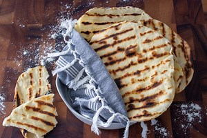 Homemade Barbecued Flatbreads | Pizza & bread Recipes | Weber BBQ