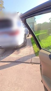 2.1K views · 75 reactions | Doing this in front of cops is always fun #locksmith #lockout #cdu #roadsideassistancd #cops | Gizmo The Rogue | Facebook