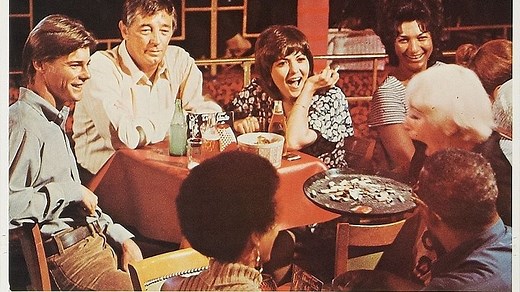 Going Home 1971 with Robert Mitchum, Brenda Vaccaro and Jan-Michael Vincent
