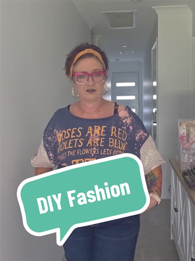 DIY tee. Sorry Jas @Sabbi the Store but I think it looks amazing!! #diyfashion #sabbi #ootd #fashion #sewingtiktok
