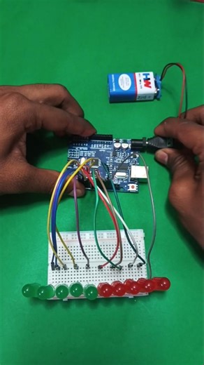 Arduino Led Chasser #Chasser #arduino #diwalilight #light #experimentvishal #shortsfeed #shorts