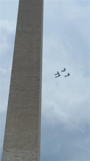 U.S. Air Force Thunderbirds demo over Washington D.C. for America’s 250th Birthday! #freedom250