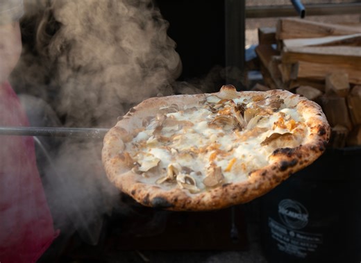 The pizza chain you thought was gone forever is making a comeback inside major retailer