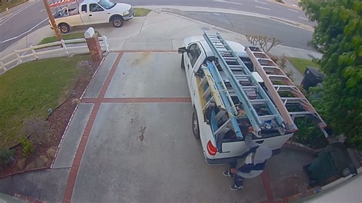 Daylight Robbery | Thief Caught on Camera in Broad Daylight! ☀️...