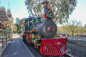 Original Disneyland Railroad Steam Engine Returns to Service | Chip and Company