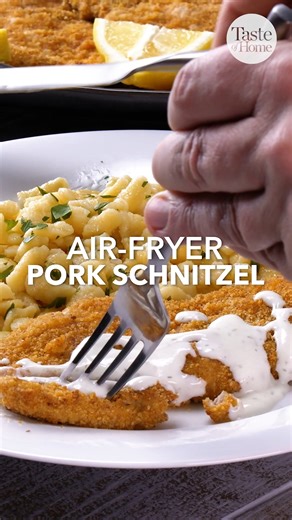 A simple weeknight dinner you can pair with anything! Full recipe here: https://trib.al/hgFxgxU | Taste of Home