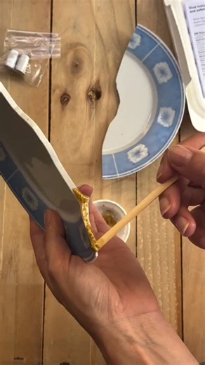 Japan’s Golden Art of Repair — Kintsugi! | True Facts