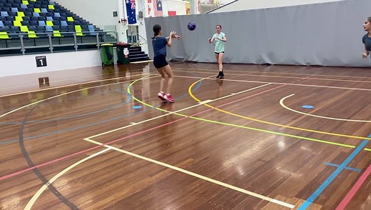 TRAINING TRYOUT 📋 Clear and drive This is one of my favourites for teaching how to clear space and work with your team before driving back in for the next pass ✅ To start this drill I would make the area smaller until the players have the concept. Idea is 💁🏼‍♀️ ⭐️Everytime a player receives a pass they must clear around a different cone (from where they took the pass) ⭐️This then creates space for the next player to drive in ⭐️Ask players to view where the space is for their next drive as the