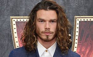 ¿Quién es Sam Corlett, protagonista de 'Territorial' en Netflix y estrella de 'Vikingos: Valhalla'?