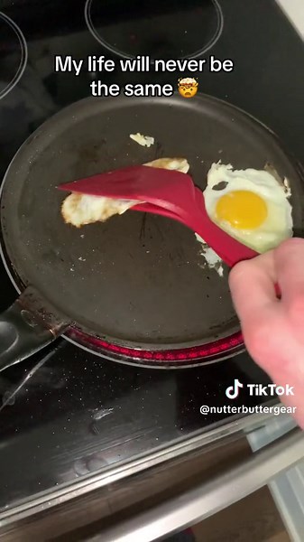 Revolutionary 2 in 1 Spatula for Perfect Egg Flipping