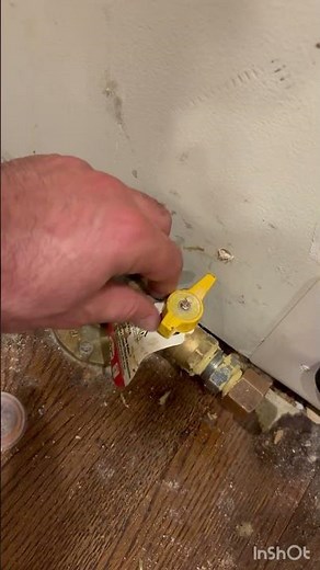 Disconnect a GAS Stove