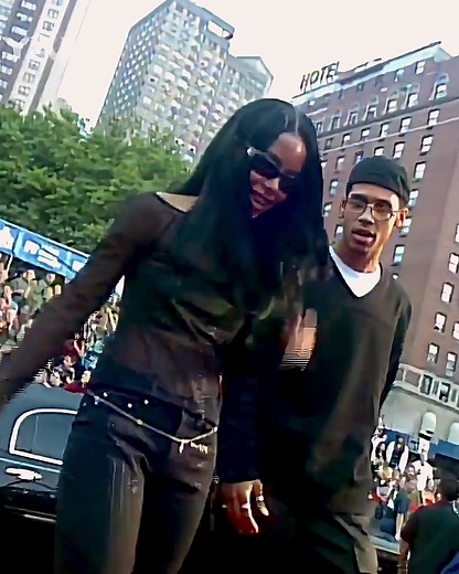 Aaliyah and Rashad Haughton's Arrival at MTV Video Music Awards 1999