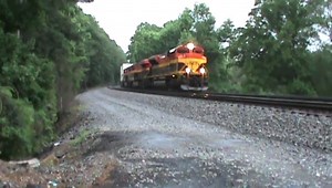 KCS intermodal train east through Mableton Ga. - video Dailymotion