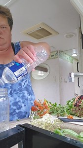 59K views · 1.3K reactions | Making things pretty | Lesley Cooks and Bakes | Facebook