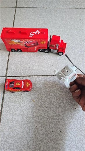 Disney Pixar Cars Review, Lightning Mc Queen Cars #shorts #toy #mcqueen #mcqueencars #disneypixarcar