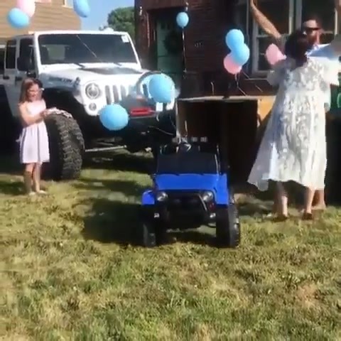How a Jeep owner does a Baby reveal. 👶🥳 #fblifestyle #jeep #fyp | Jeep Life