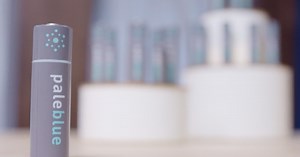 Pale Blue smart USB-rechargeable LiPo batteries let you break the disposable habit