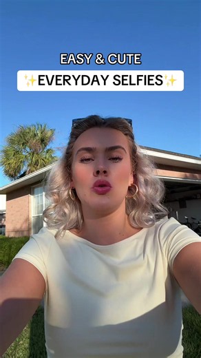 Everyday Selfie Poses for Girls: 4 Easy & Cute Ideas