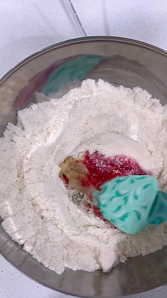 Making Pink Macarons: A Step-by-Step Guide