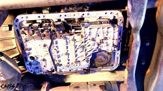 如何更换自动变速箱油液和过滤器（指南）