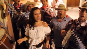 83K views · 3.5K reactions | Campagnola Bella - Valfino al canto [video Giacomo - youtube] | Musica Popolare Italiana | Facebook