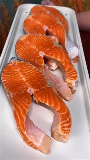 Because freshness isn’t a promise — it’s our standard. 🧊 At Fine Fare, we handpick the freshest seafood and fish so every meal starts with ocean-quality flavor. 🐟🦐 🛒 Shop fresh. Taste the difference. Every day | Fine Fare Farmingville