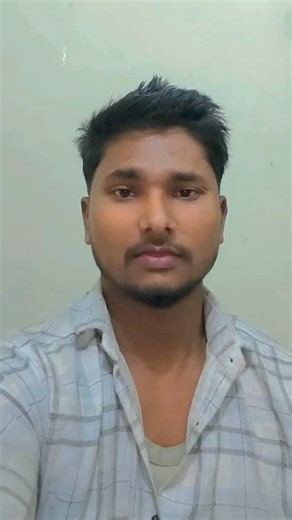 Umesh Kumar on Instagram: "Azadi ka badhaiyan Dena bhi chahun to kise du #umesh___47k #viralreels #ganatantra Divas #26 January 2026 #33rpm"