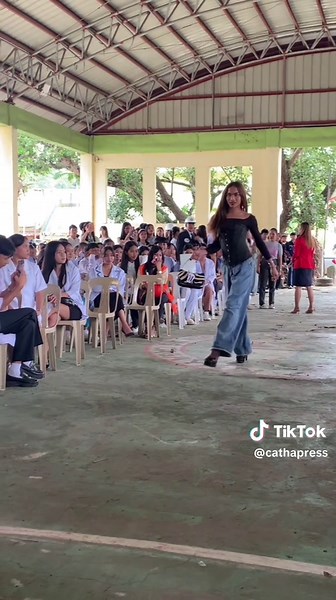 Career Guidance for Aspiring Fashion Models