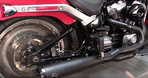 12K views · 511 reactions | In this video we cover how to install our S&S SuperStreet 2:1 exhaust system on a wide chassis (240mm tire models) m8 HD® Softail®. | S&S Cycle, Inc. | Facebook